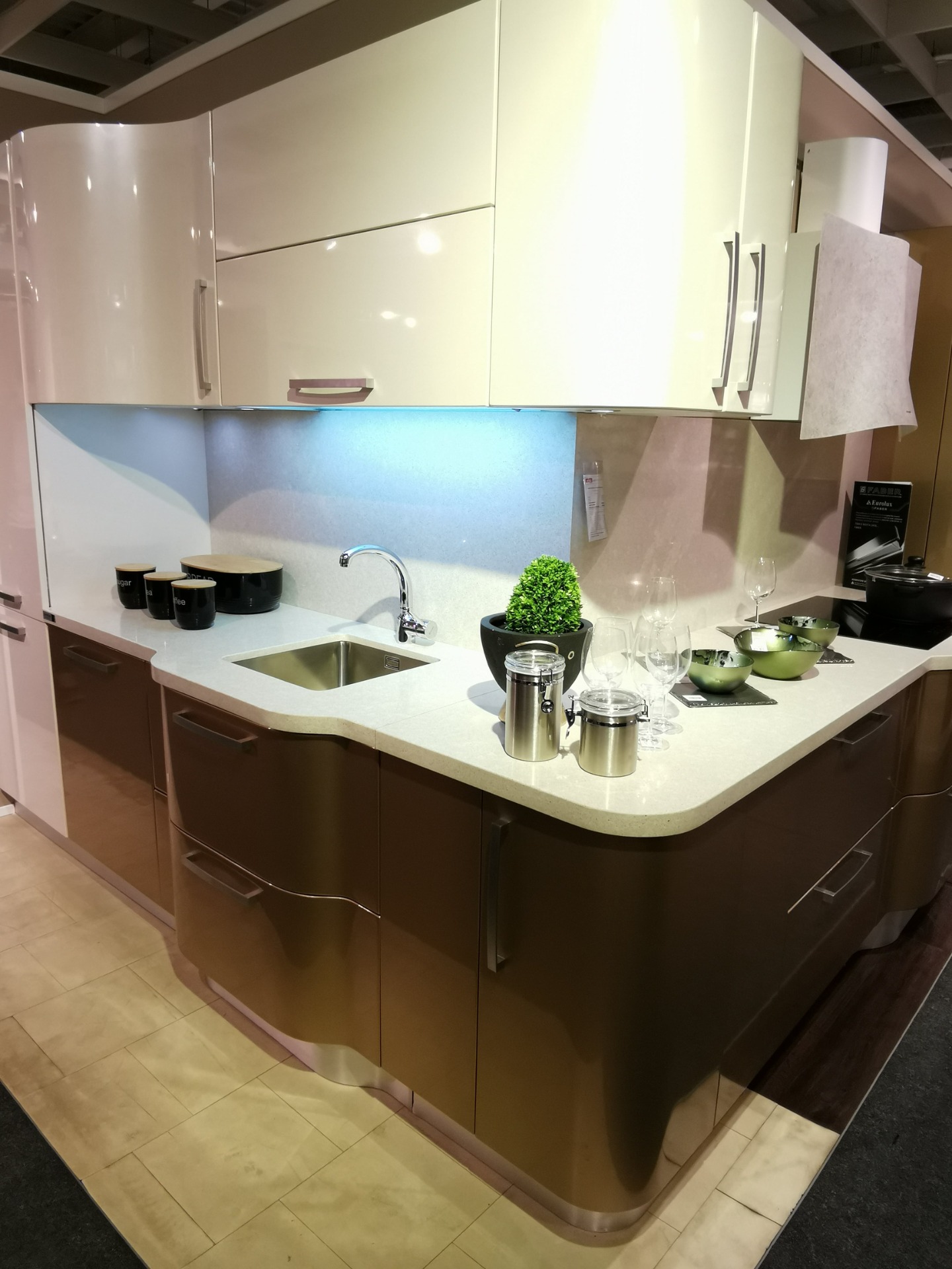 View of The Benefits of Curved Kitchen Cabinets